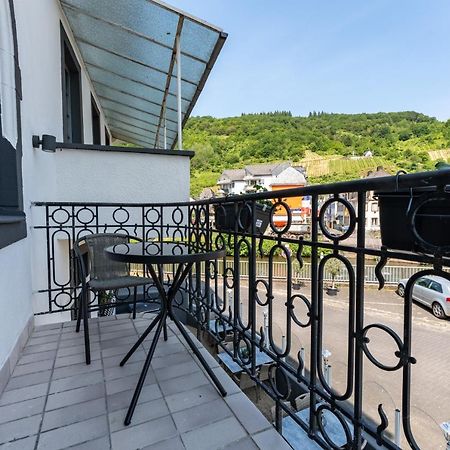 Moselresidenz Bellevue Alf Apartment Moselblick Eksteriør bilde